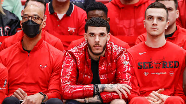Chicago Bulls guard Lonzo Ball on the bench